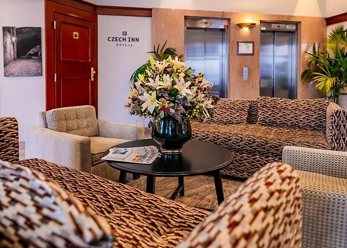 Hotel Plaza Boutique - Czech Leading 4*