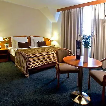 Plaza Prague - Czech Inn Hotels - Czech Leading Hotels