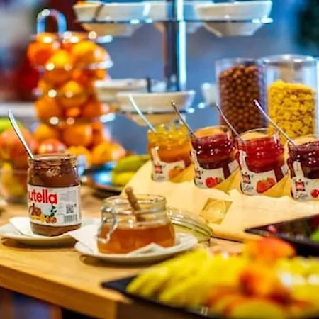 Ξενοδοχείο Plaza Boutique - Czech Leading 4*