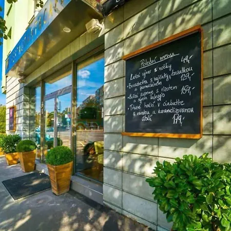 Plaza Boutique - Czech Leading Ξενοδοχείο 4*