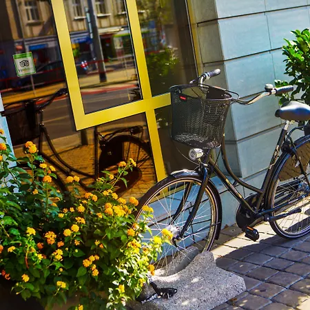 Plaza Boutique - Czech Leading Πράγα