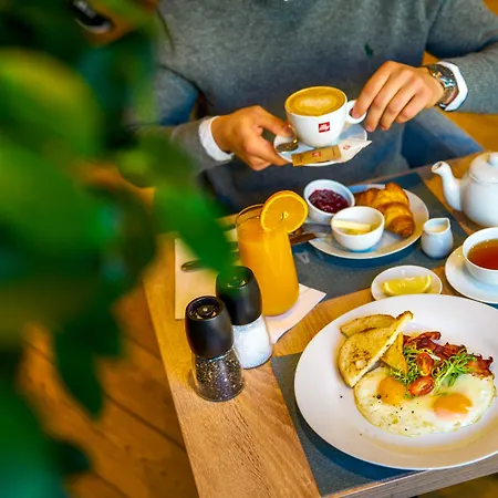 Ξενοδοχείο Plaza Boutique - Czech Leading 4*