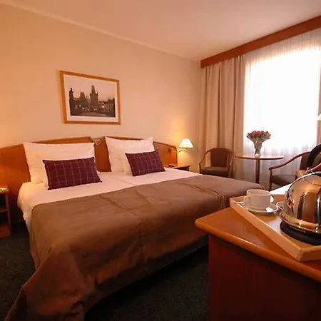 Hotel Plaza - Czech - Czech Leading