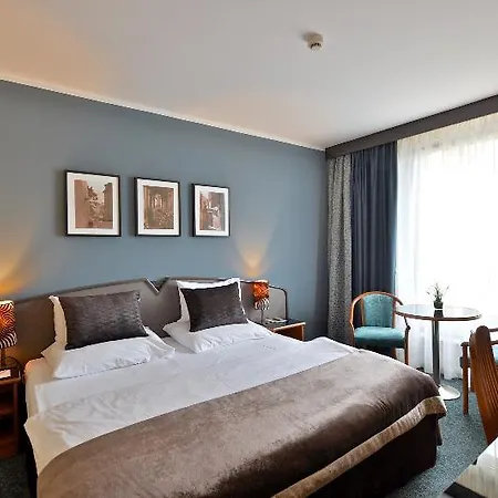 Plaza Prague - Czech Inn Hotels - Czech Leading Hotels Praga