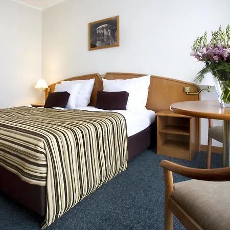 Hotel Plaza Prague - Czech Inn Hotels - Czech Leading Hotels 4*
