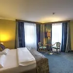 Plaza Boutique - Czech Leading 4* Prag