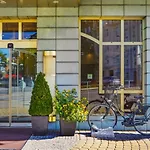 Plaza Boutique - Czech Leading