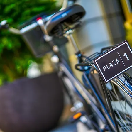 Hotel Plaza Boutique - Czech Leading 4*