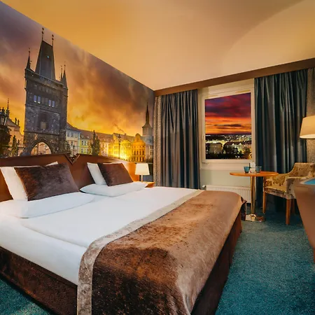 Hotel Plaza Boutique - Czech Leading 4*